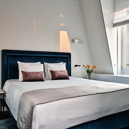 Hotel Indigo Warsaw Nowy Swiat By Ihg Exterior photo