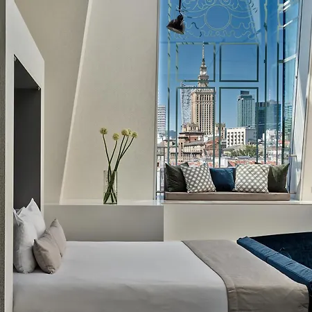 Hotel Indigo Warsaw Nowy Swiat By Ihg Exterior photo