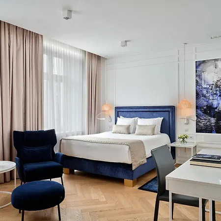 Hotel Indigo Warsaw Nowy Swiat By Ihg Exterior photo