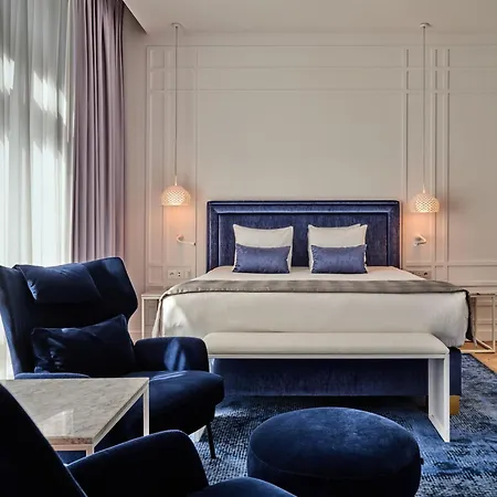 Hotel Indigo Warsaw Nowy Swiat By Ihg Exterior photo